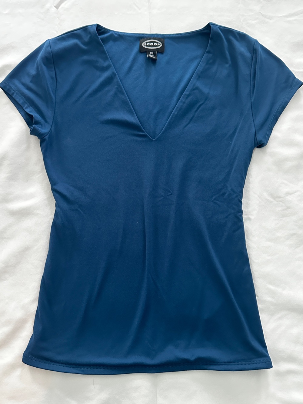 Scoop Women's V-Neck Short Sleeve Tee in Deep Teal